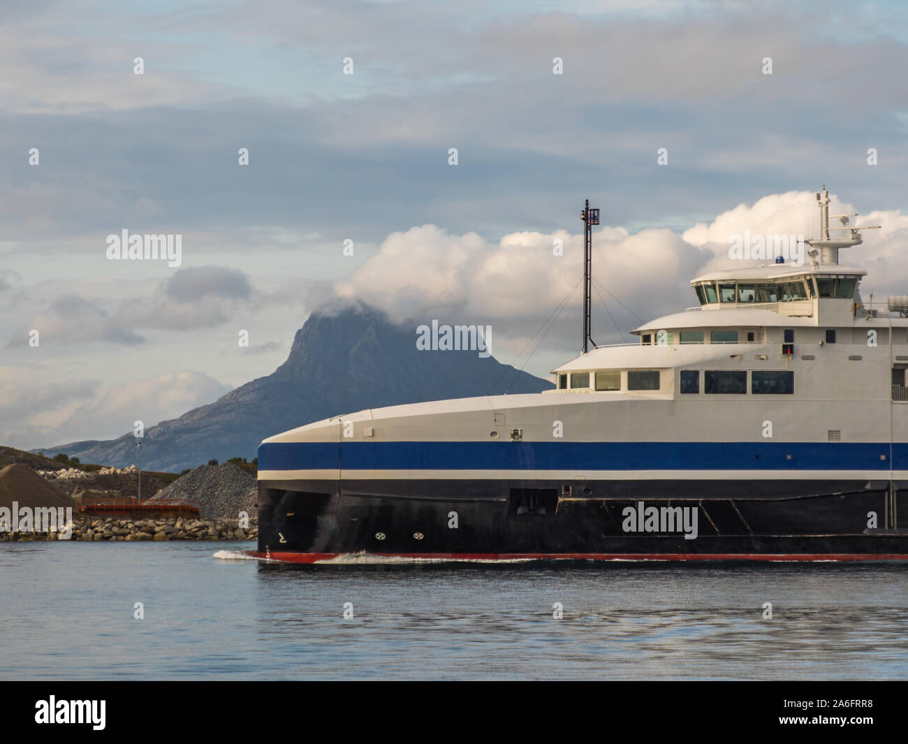 Moskenes nach bodo fähre Fotos und Bildmaterial in hoher Auflösung Alamy
