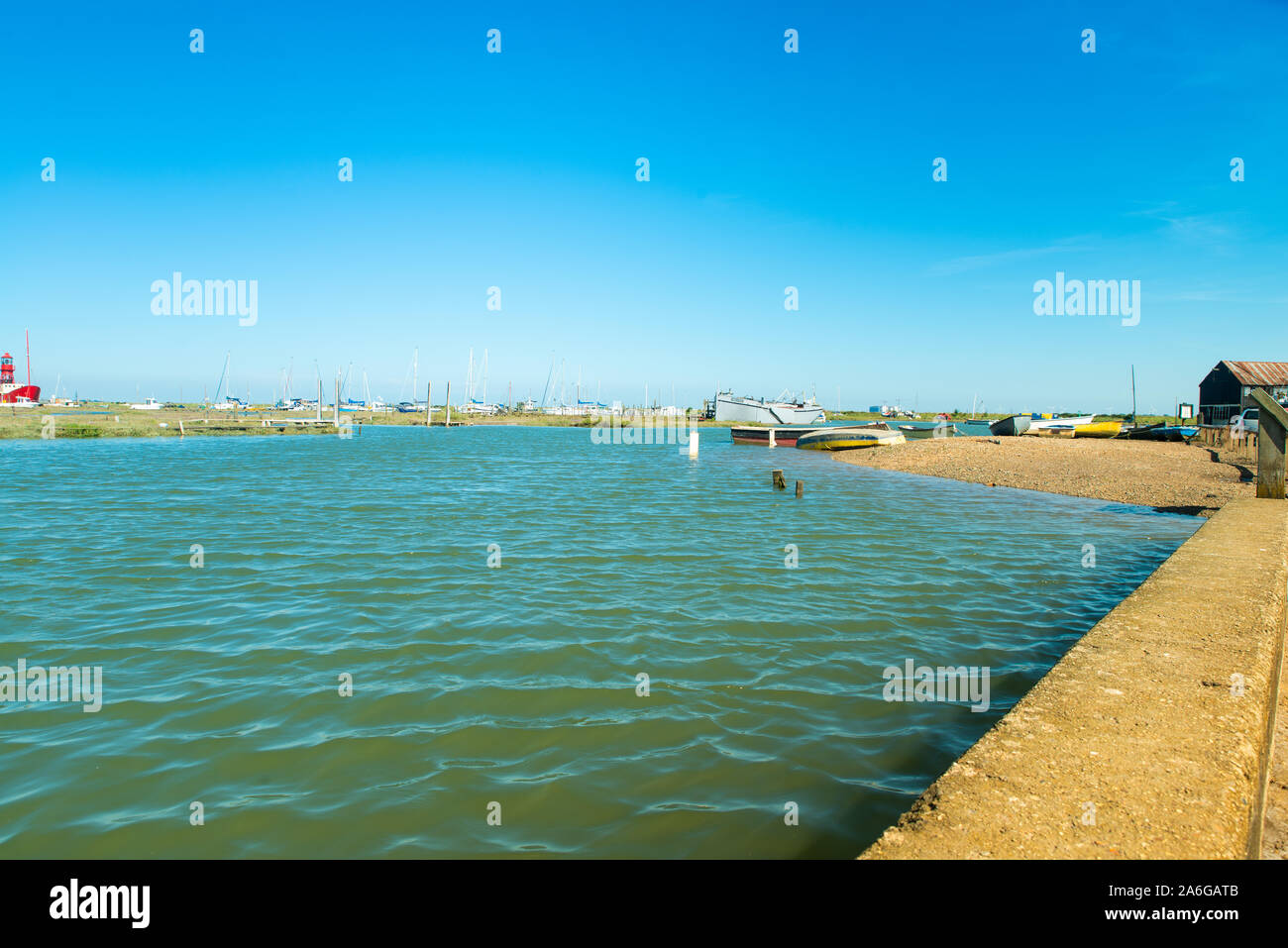 Flut, Überschwemmung in der Nähe von woodup Pool, Boote und Yachten im Meer, Fischereifahrzeuge Stockfoto