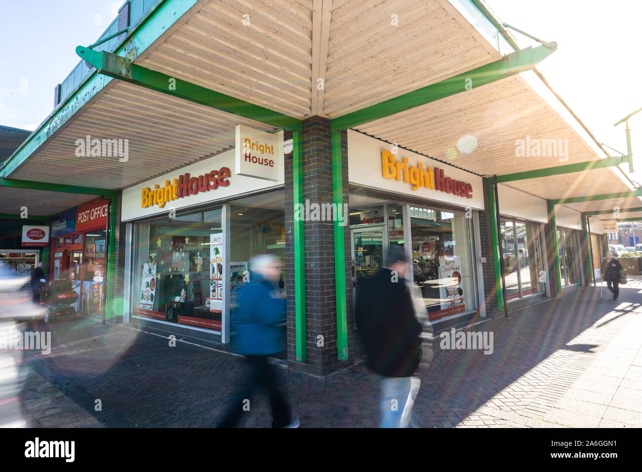 Brighthouse, helles Haus, die wöchentliche hohe Zinsen zahlen, Store, Shop im Zentrum der Stadt, Finance Company High Street Store Stockfoto