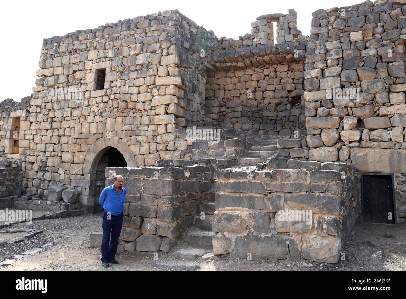 Torhaus, Qasr Al Azraq, Wüstenschloss in römischer Zeit, Zarqa-Gouvernement, Jordanien, Naher Osten Stockfoto