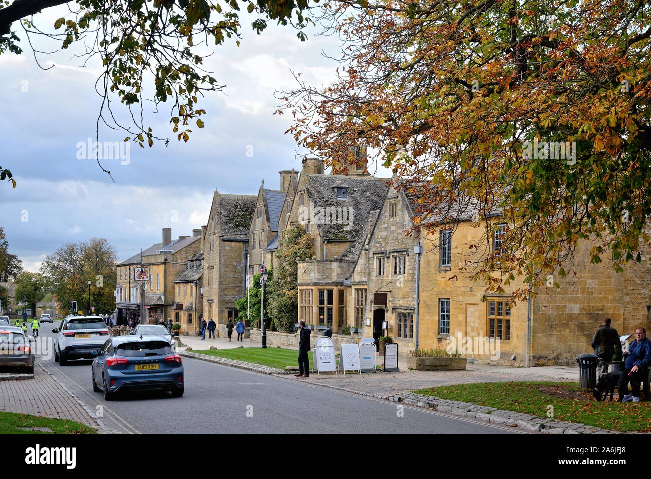 Äußere der Lygon Arms 16. Jahrhundert coaching Hotel, High Street Broadway Worcestershire England Großbritannien Stockfoto