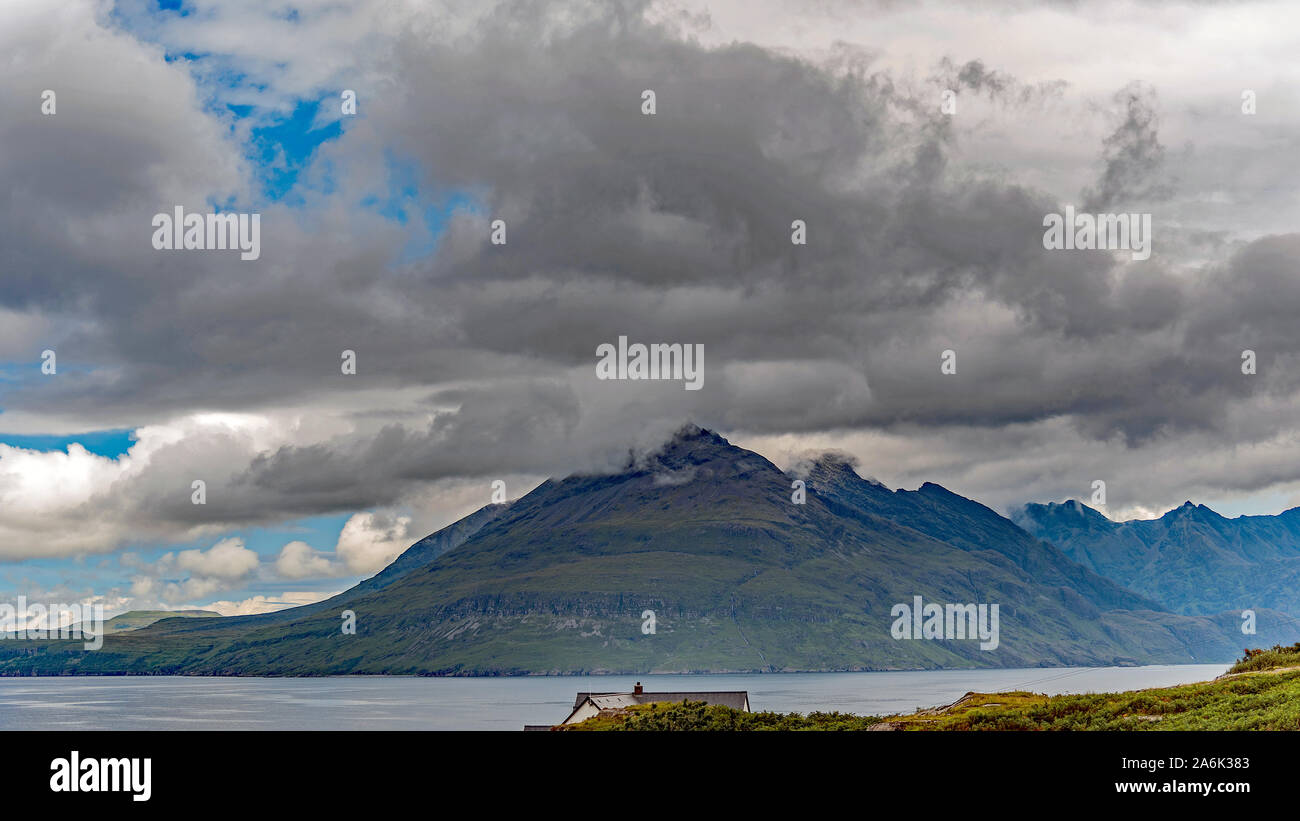 Bergblick von Elgol, Isle of Skye, Schottland Stockfoto