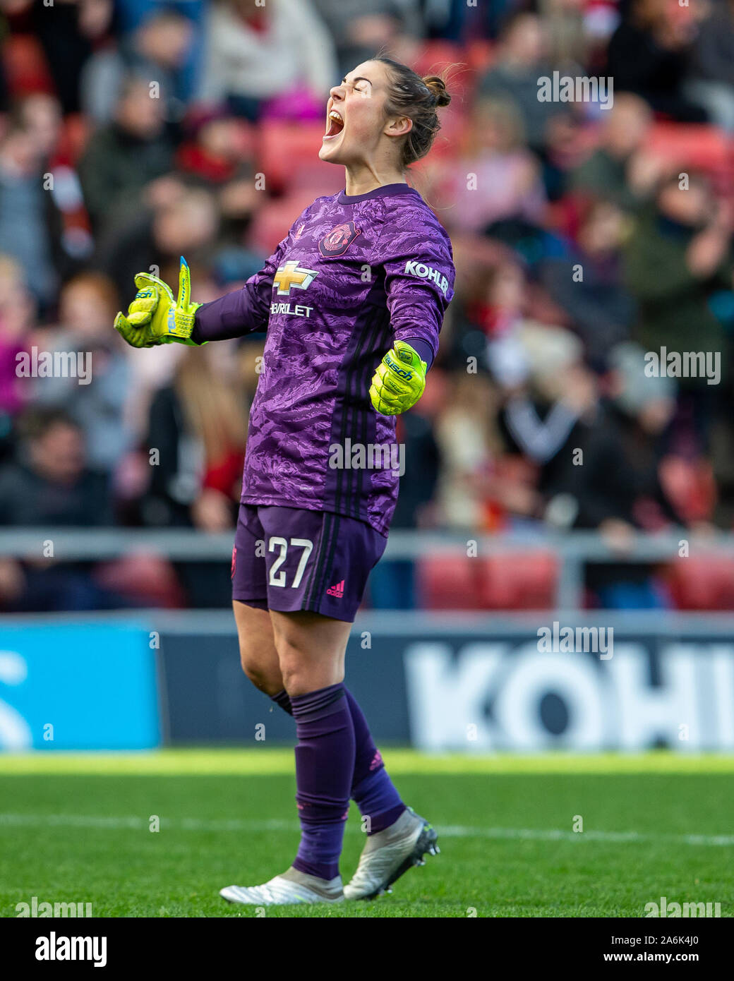 Leigh Sports Village, Lancashire, UK. 27 Okt, 2019. Der FA Frauen Super League, Manchester United Frauen versus lesen Frauen; Torhüter Maria Earps von Manchester United feiert die Win-redaktionelle Verwendung Credit: Aktion plus Sport/Alamy leben Nachrichten Stockfoto