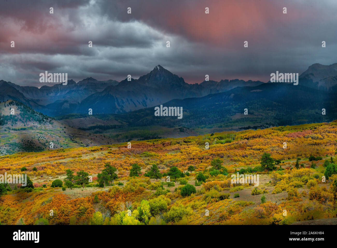 Die schöne Dallas während eines Regensturms im Herbst Teilen Stockfoto