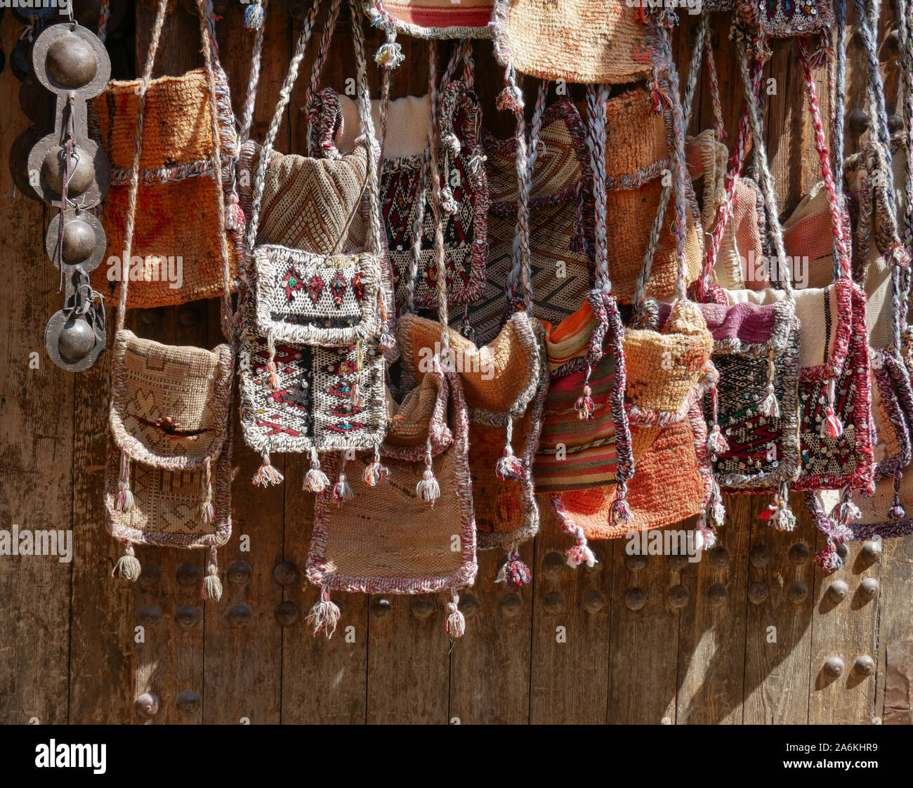 Stofftaschen auf Verkauf in Fes Stockfoto