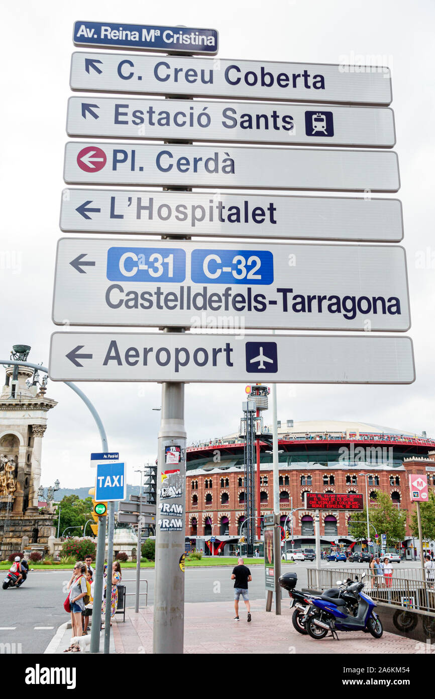 Barcelona Spanien, Katalonien Montjuic, Avinguda Avenida de la Reina Maria Cristina, Placa d'Espanya, Plaza de Espana, öffentlicher Platz, Verkehrsschild, Stockfoto