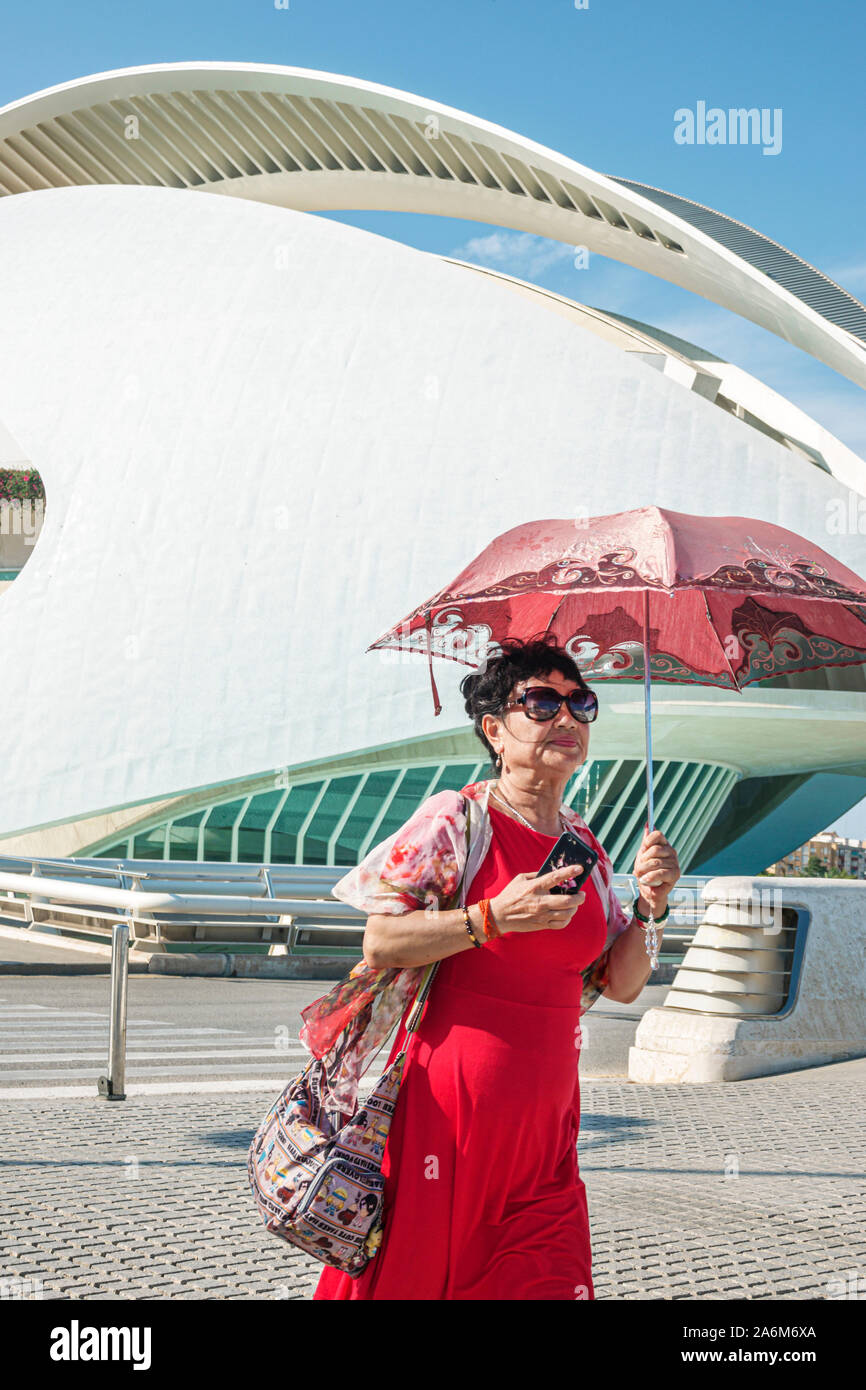 Valencia Spanien, Ciudad de las Artes y las Ciencias, Stadt der Künste und Wissenschaften, Palacio de las Artes Reina Sofia Arts Palace, Palau de le Arts, Santiago Cal Stockfoto