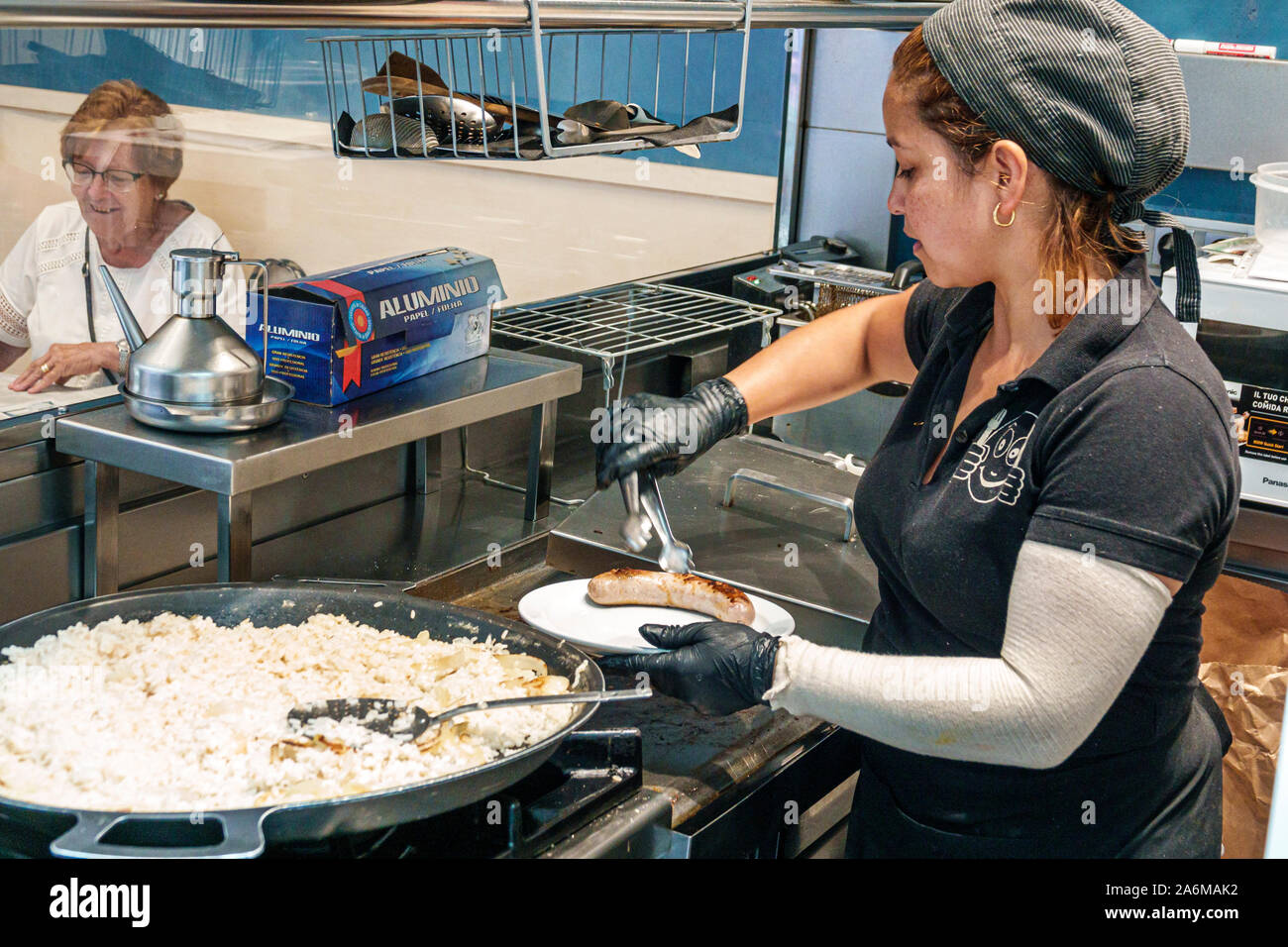 Barcelona Spanien, Katalonien Catalunya, Mercat de Sant Antoni Markt, historisches Gebäude, innen, Restaurant Restaurants Essen Essen Essen Essen gehen Café Stockfoto