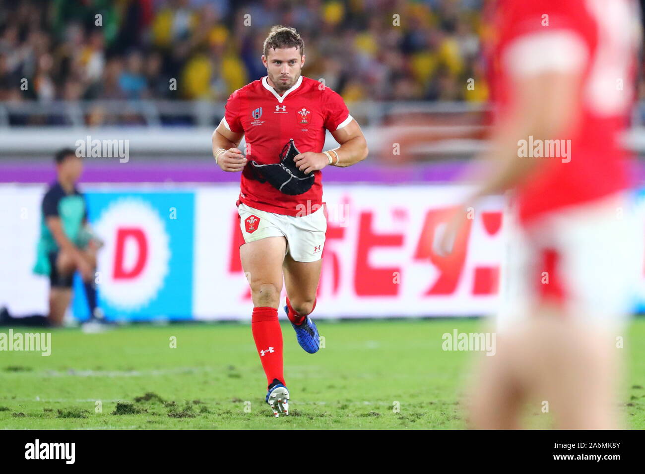 Yokohama, Kanagawa, Japan. 27 Okt, 2019. Leigh Halfpenny (WAL): Rugby 2019 Rugby World Cup Halbfinale zwischen Wales 16-19 Südafrika International Stadium Yokohama Yokohama, Kanagawa, Japan. Credit: Naoki Nishimura/LBA SPORT/Alamy leben Nachrichten Stockfoto