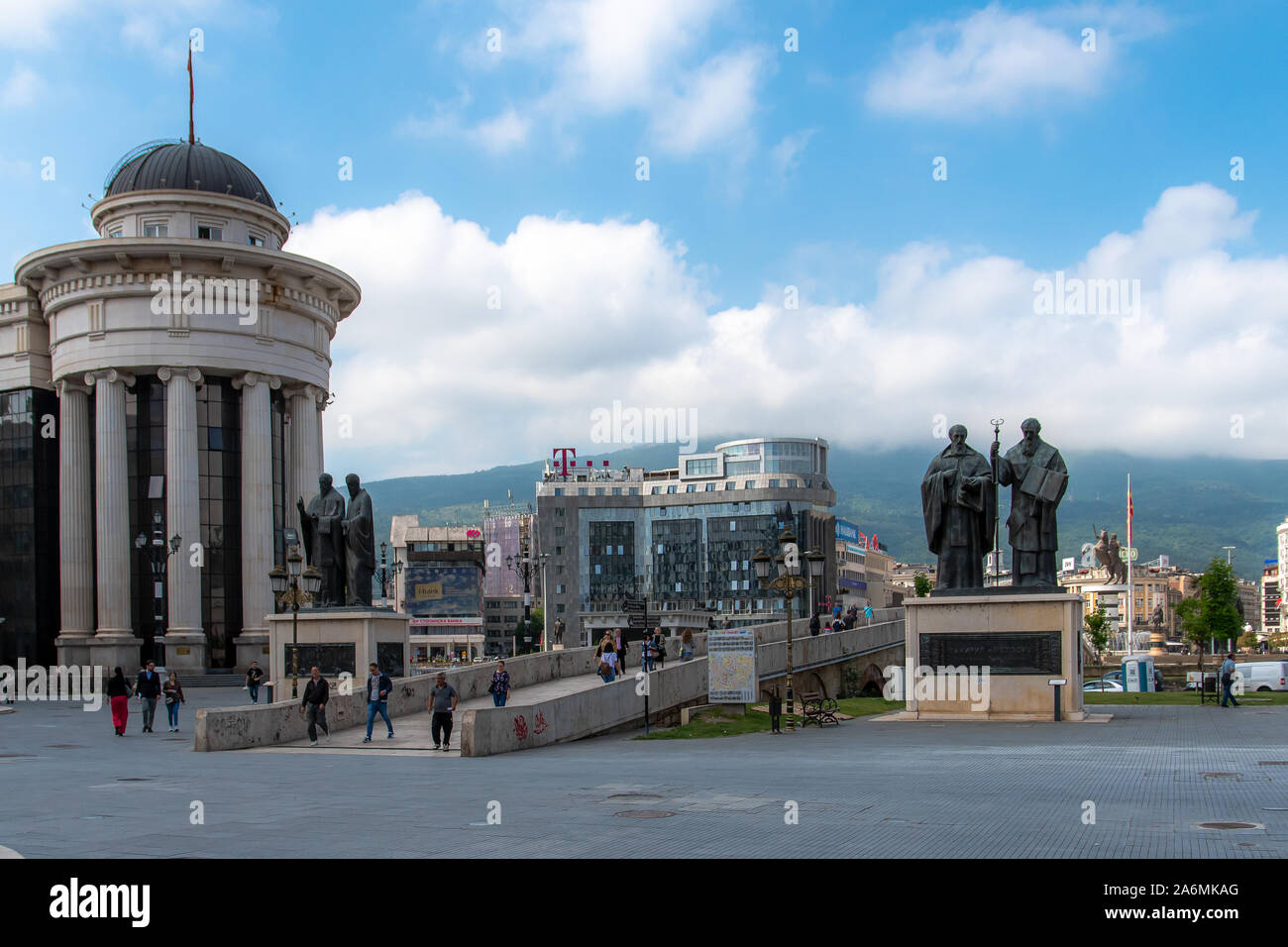 Hauptplatz von Skopje, der Hauptstadt der Republik von Mazedonien. Stockfoto