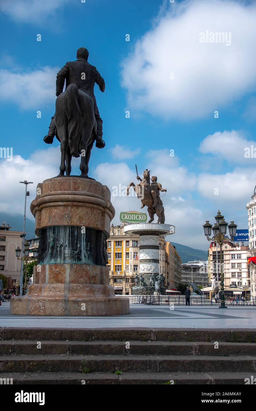 Hauptplatz von Skopje, der Hauptstadt der Republik von Mazedonien. Stockfoto