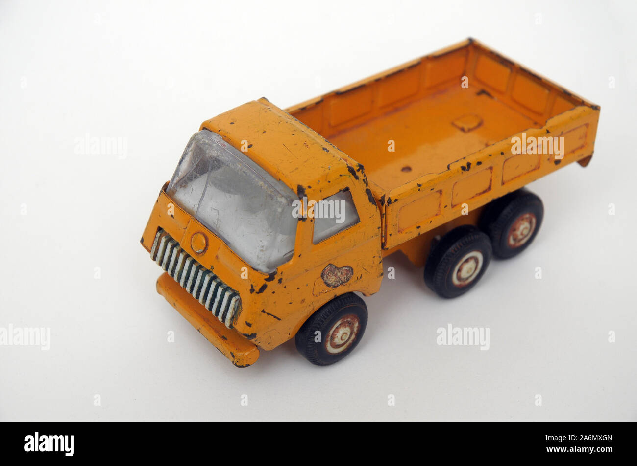 Klar altes Spielzeug Lkw aus Metall Stockfoto