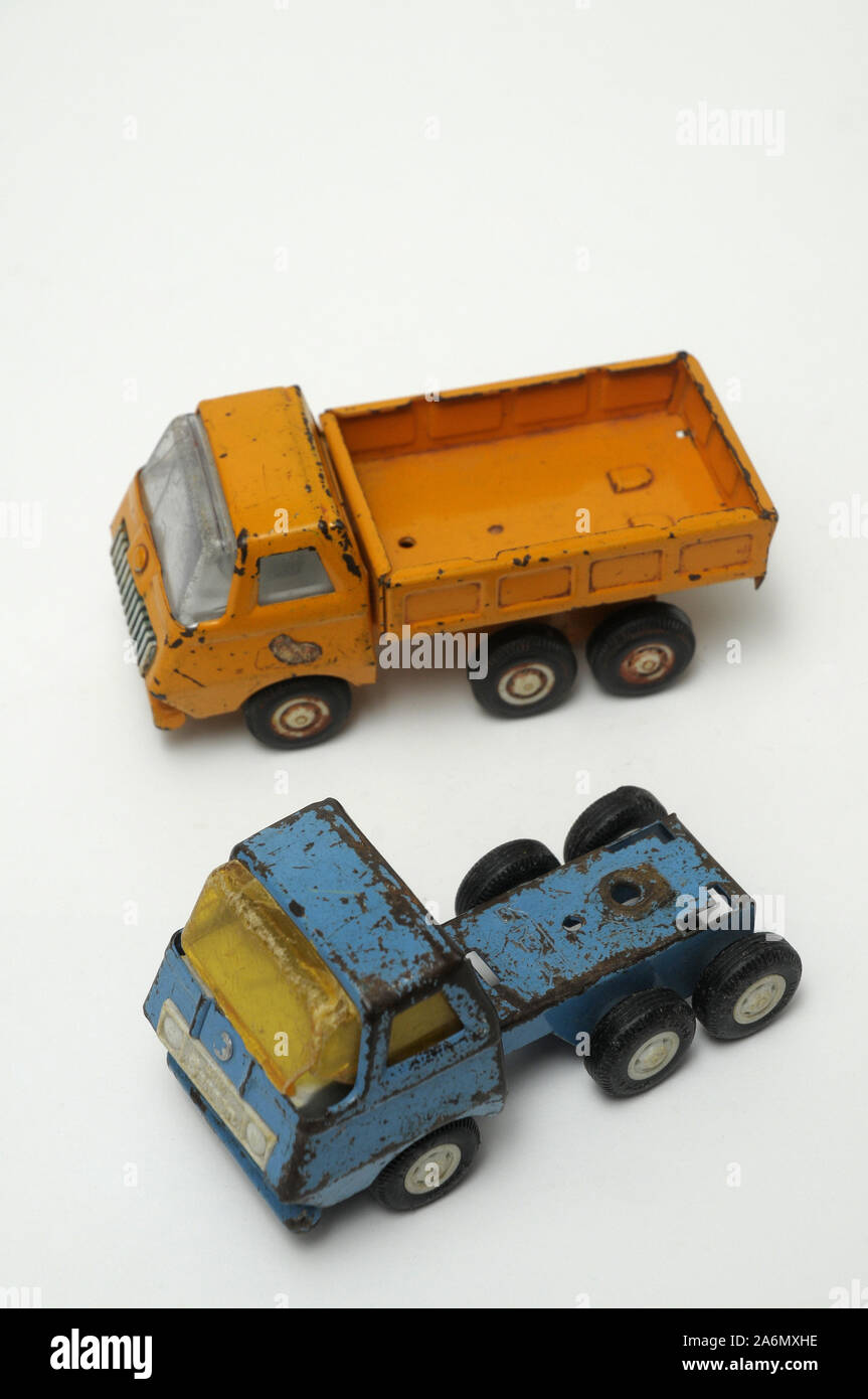 Klar altes Spielzeug Lkw aus Metall Stockfoto