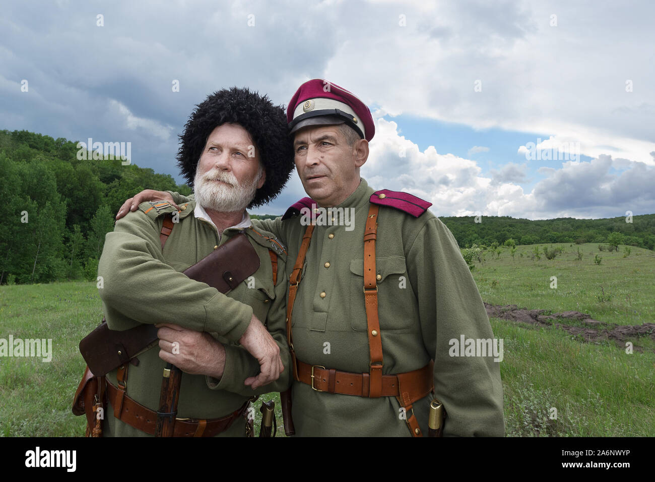 Rekonstruktion der Ereignisse des Bürgerkrieges in Russland, Porträt eines Kosaken und eines Offiziers der Weißen Armee, Belgorod 19. Mai 2018 Stockfoto