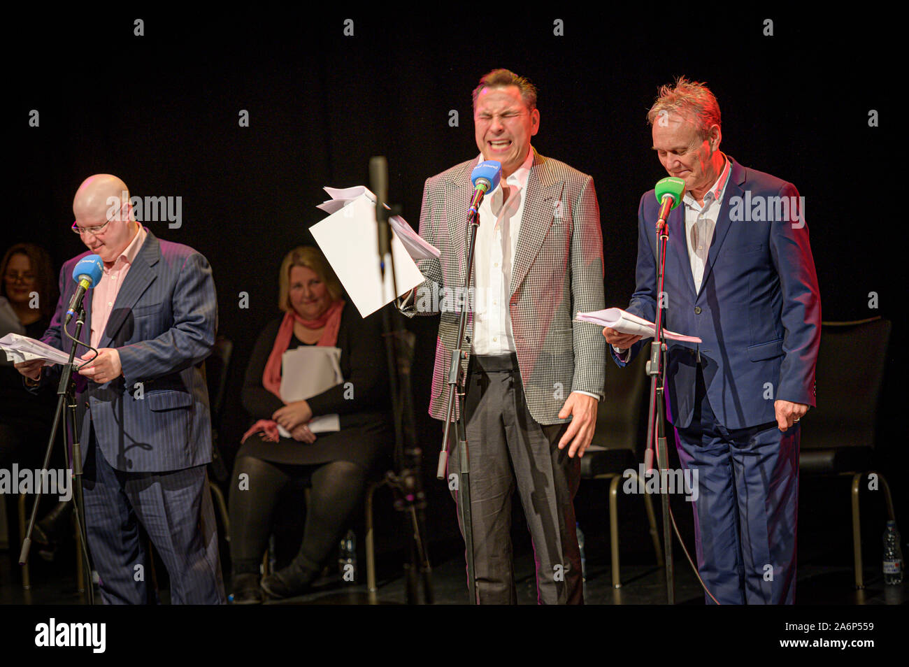 Little Britain stars Matt Lucas und David Walliams für wenig Brexit Aufnahme für Radio 4 bei 18 ausgestrahlt werden zu vereinen: 30 am 31. Oktober 2019. Stockfoto