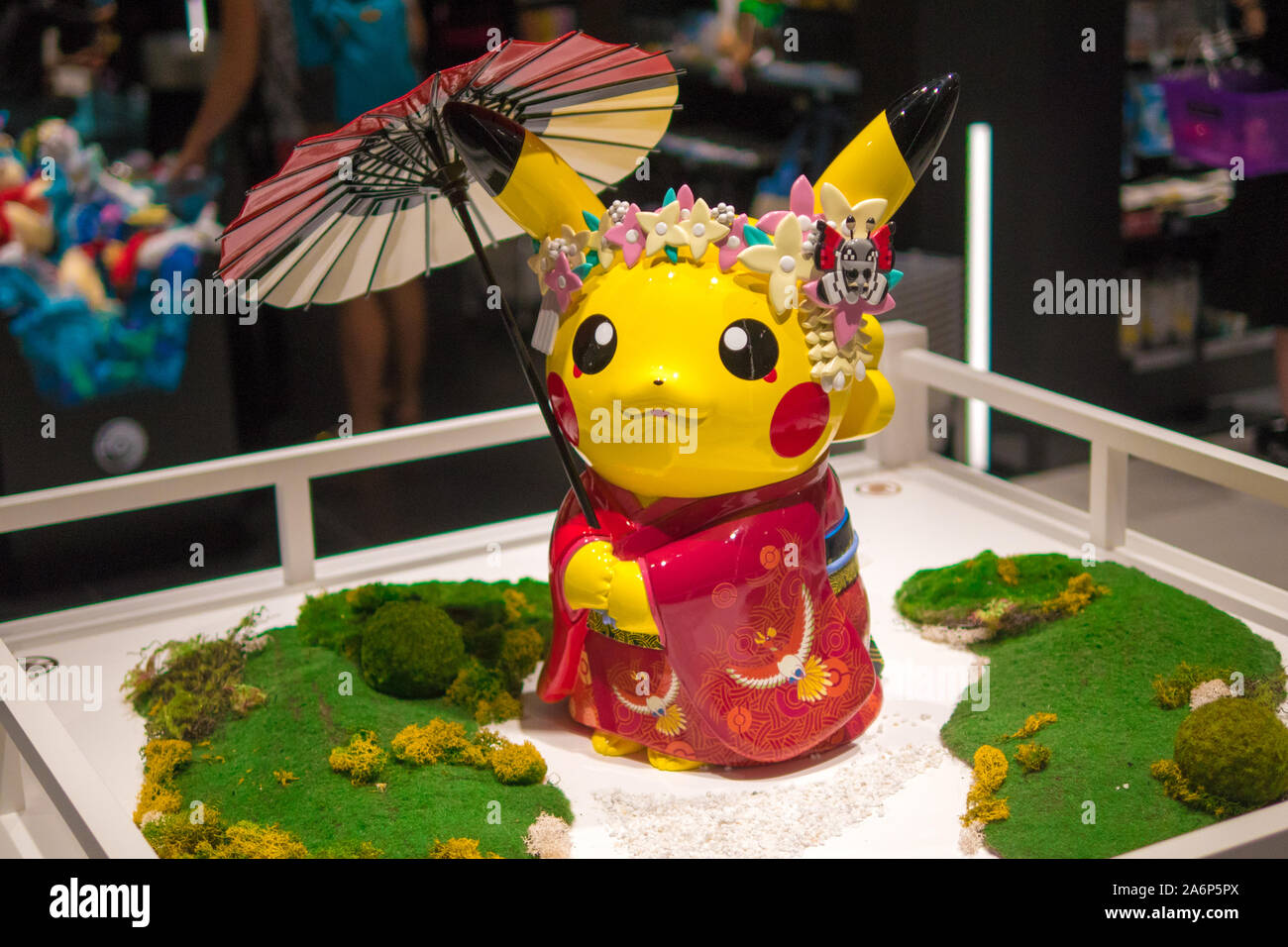 Pikachu Pokemon Statue In Pokemon Store Kyoto Japan Den 3 August 19 Stockfotografie Alamy