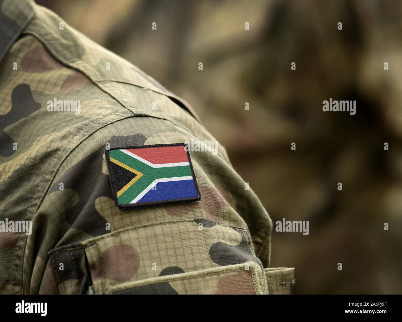 Flagge Südafrika auf der Uniform. Armee, Soldaten, Soldaten. Collage. Stockfoto