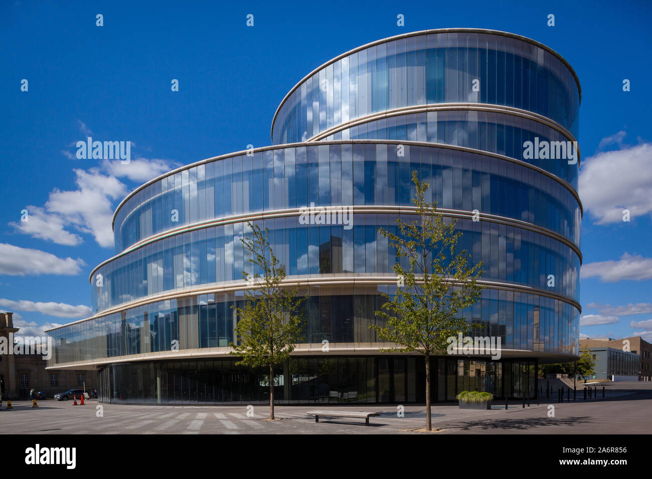 Die moderne Architektur des Blavatnik Schule der Regierung in Walton Street, Oxford, entworfen von Schweizer Architekten Herzog & de Meuron Stockfoto