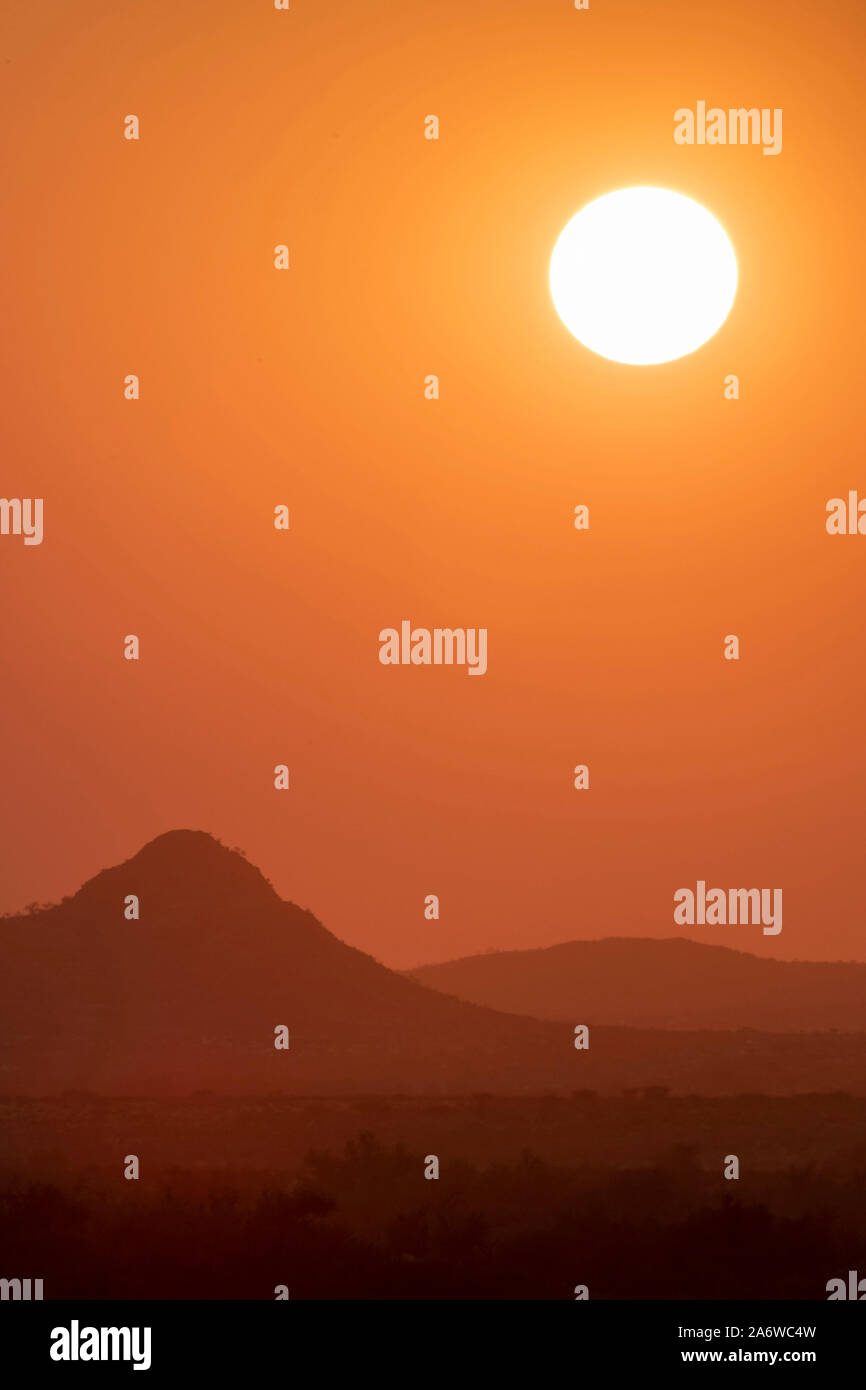 Sonnenuntergang in der Wüste Namib, Namibia Stockfoto