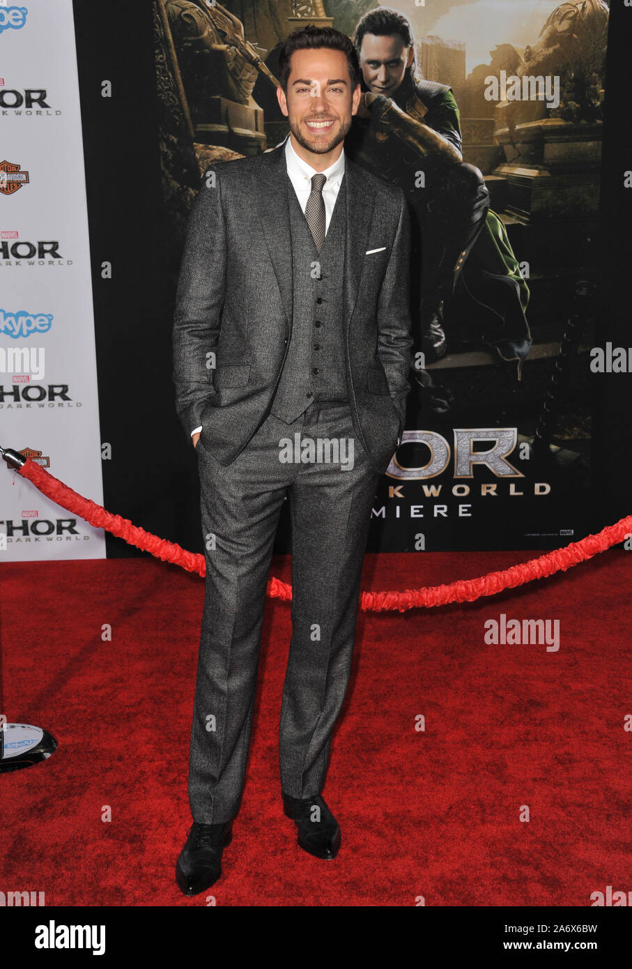 Zachary Levi Thor Stockfotos Und Bilder Kaufen Alamy