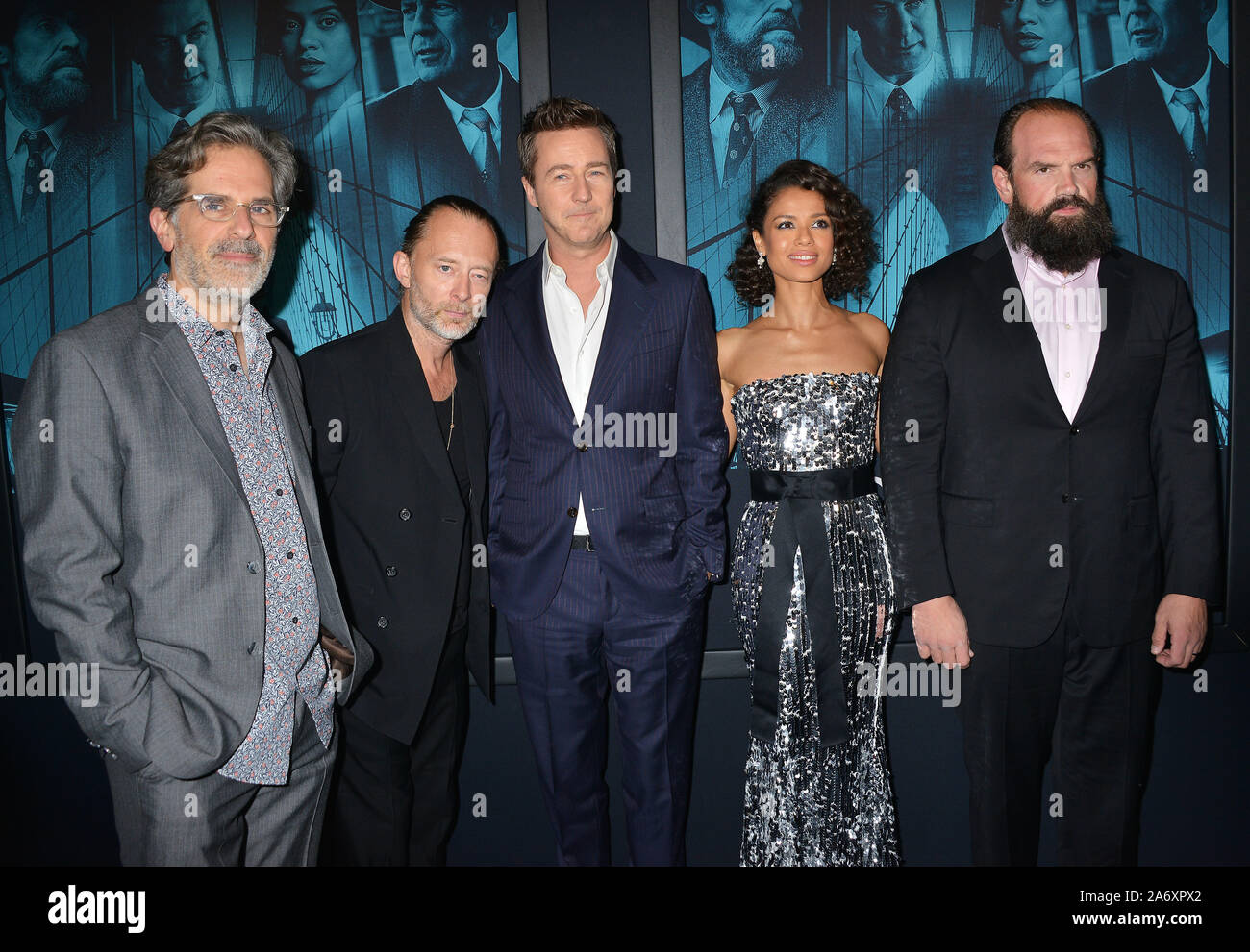 Los Angeles, USA. 28 Okt, 2019. Jonathan Lethem, Thom Yorke, Edward Norton, Gugu Mbatha-Raw, 107 die Premiere von Warner Bros. Pictures' "otherless Brooklyn' in Hollywood Post 43 am Oktober 28, 2019 in Los Angeles, Kalifornien teilnehmen. Credit: Tsuni/USA/Alamy leben Nachrichten Stockfoto