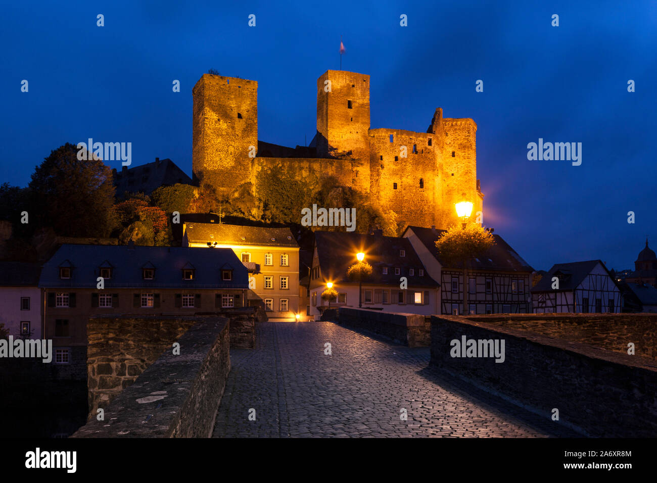 Die Burg Runkel in der Stadt des gleichen Namens auf der Lahn Stockfoto
