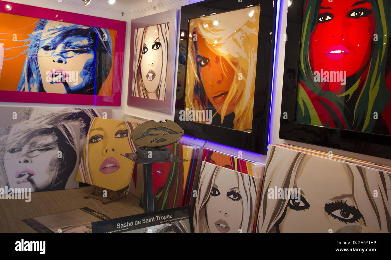 Brigitte Bardot Bilder zum Verkauf in St. Tropez, Frankreich Stockfoto