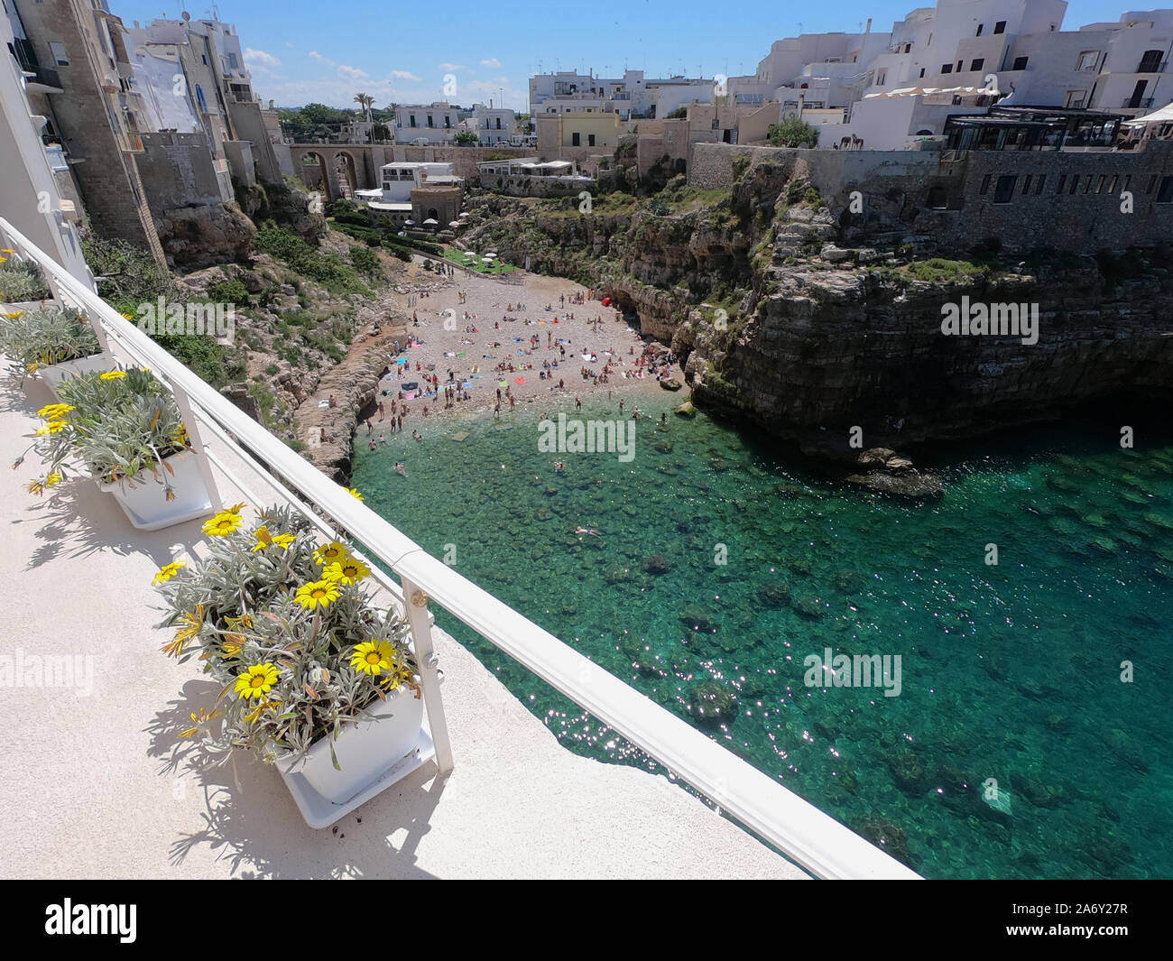 Italien, Apulien, Polignano a Mare, Lama Monachile Stockfoto