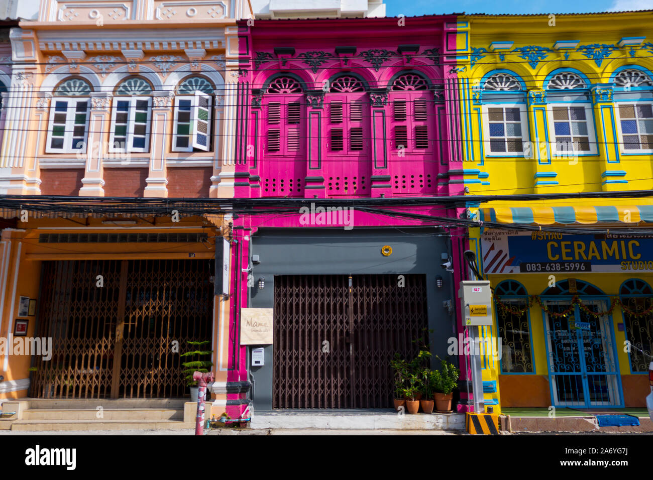 Restauriertes Haus Fassaden, Phangnga Straße, Altstadt, Phuket Town, Thailand Stockfoto