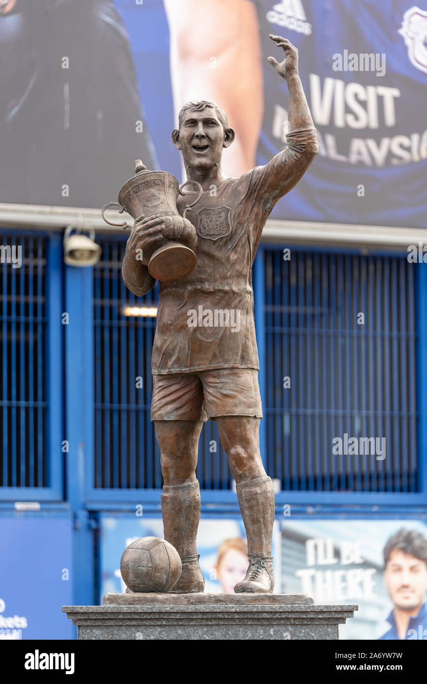 Cardiff, Wales, UK, 8. Oktober 2019. Außerhalb von Cardiff City Football Stadium, der Heimat der Drosseln Team, Cardiff Stockfoto