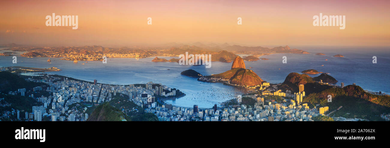 Brasilien, Rio De Janeiro, Ansicht der Zuckerhut und Rio de Janeiro Stadt Stockfoto