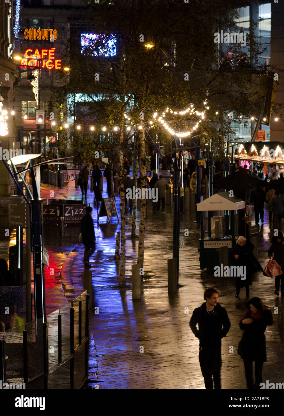 Manchester abend Fotos und Bildmaterial in hoher Auflösung Alamy