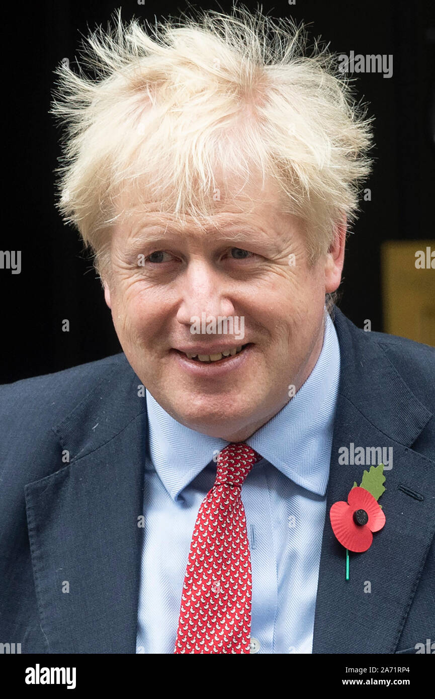 London, Großbritannien. 29 Okt, 2019. Der britische Premierminister Boris Johnson Blätter 10 Downing Street in London, Großbritannien, am Okt. 29, 2019. Großbritannien sieht die Bundestagswahl am 04.12.12, nachdem der Gesetzgeber in der Nacht auf Dienstag haben, um zurück nach Monaten der Brexit Sackgasse. Credit: Ray Tang/Xinhua/Alamy leben Nachrichten Stockfoto