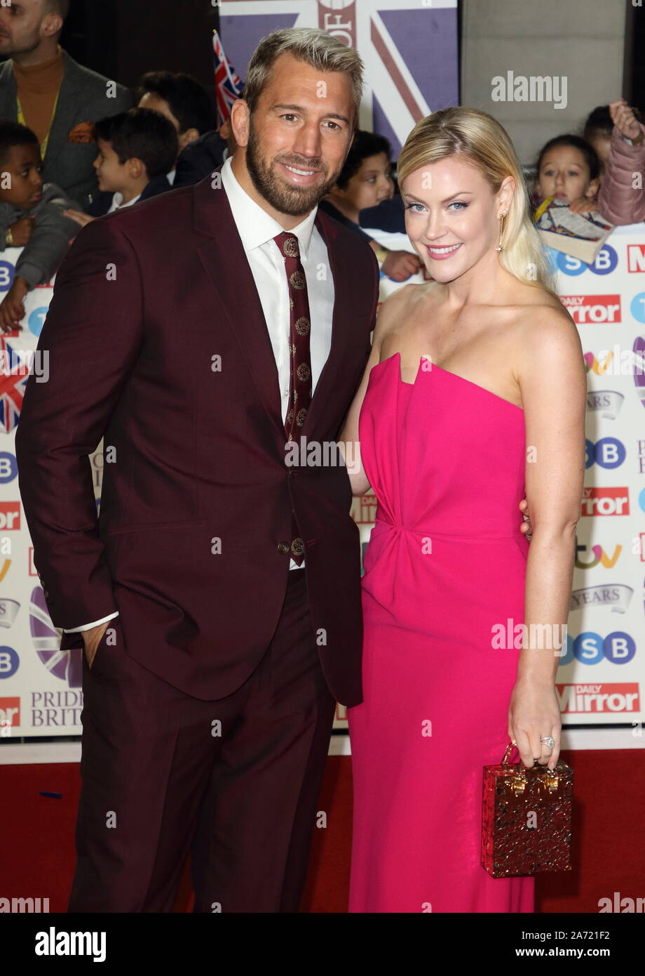 Chris Robshaw und Camilla Kerslake auf dem roten Teppich an der Daily Mirror Pride of Britain Awards, in Zusammenarbeit mit der TSB, im Grosvenor House Hotel, Park Lane. Stockfoto