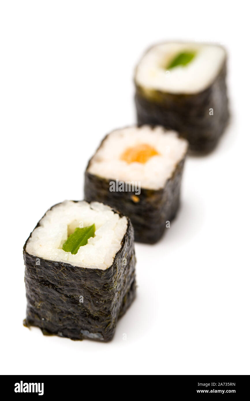 Maki Sushi: Drei in einer Reihe Stockfoto