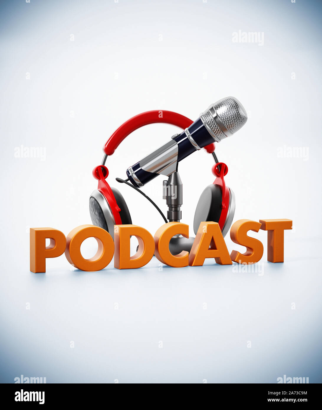 Podcast Wort, Mikrofon und Kopfhörer auf weiße Oberfläche. 3D-Darstellung. Stockfoto