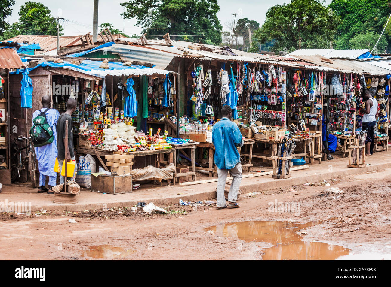 Ein strassenrand Markt in Serrekunda Region in Gambia, Westafrika. Stockfoto