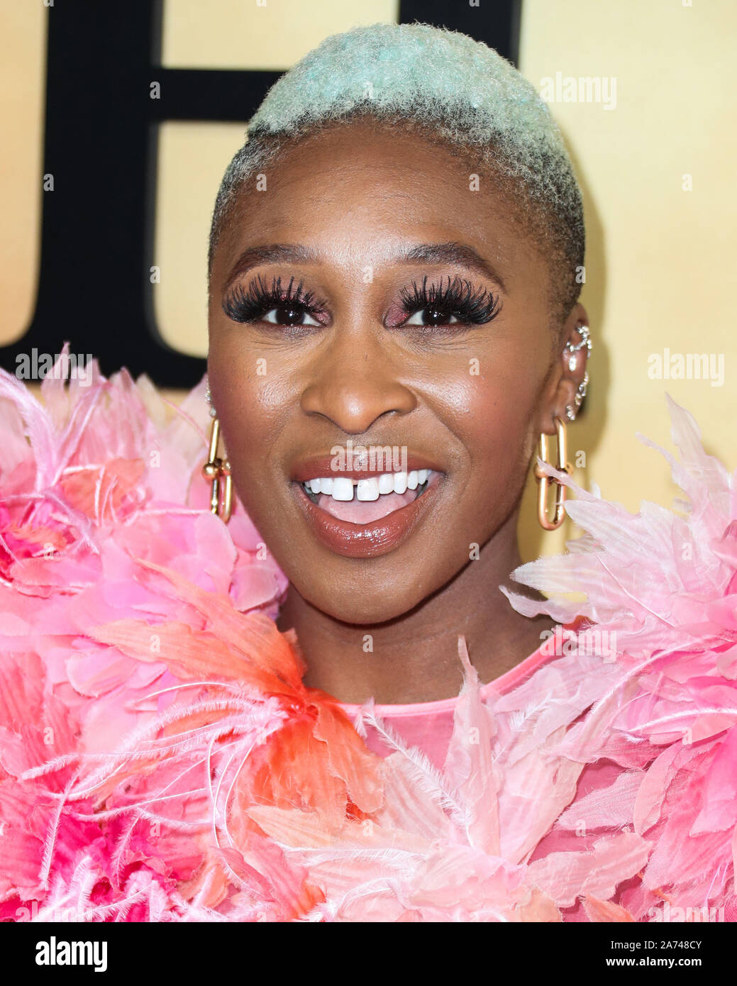 LOS ANGELES, Kalifornien, USA - 29. Oktober: Schauspielerin Cynthia Erivo Tragen eines Marc Jacobs Kleid kommt an der Los Angeles Premiere von Focus Features'' Harriet' im Orpheum Theater am 29. Oktober 2019 in Los Angeles, Kalifornien, USA. (Foto von Xavier Collin/Image Press Agency) Stockfoto