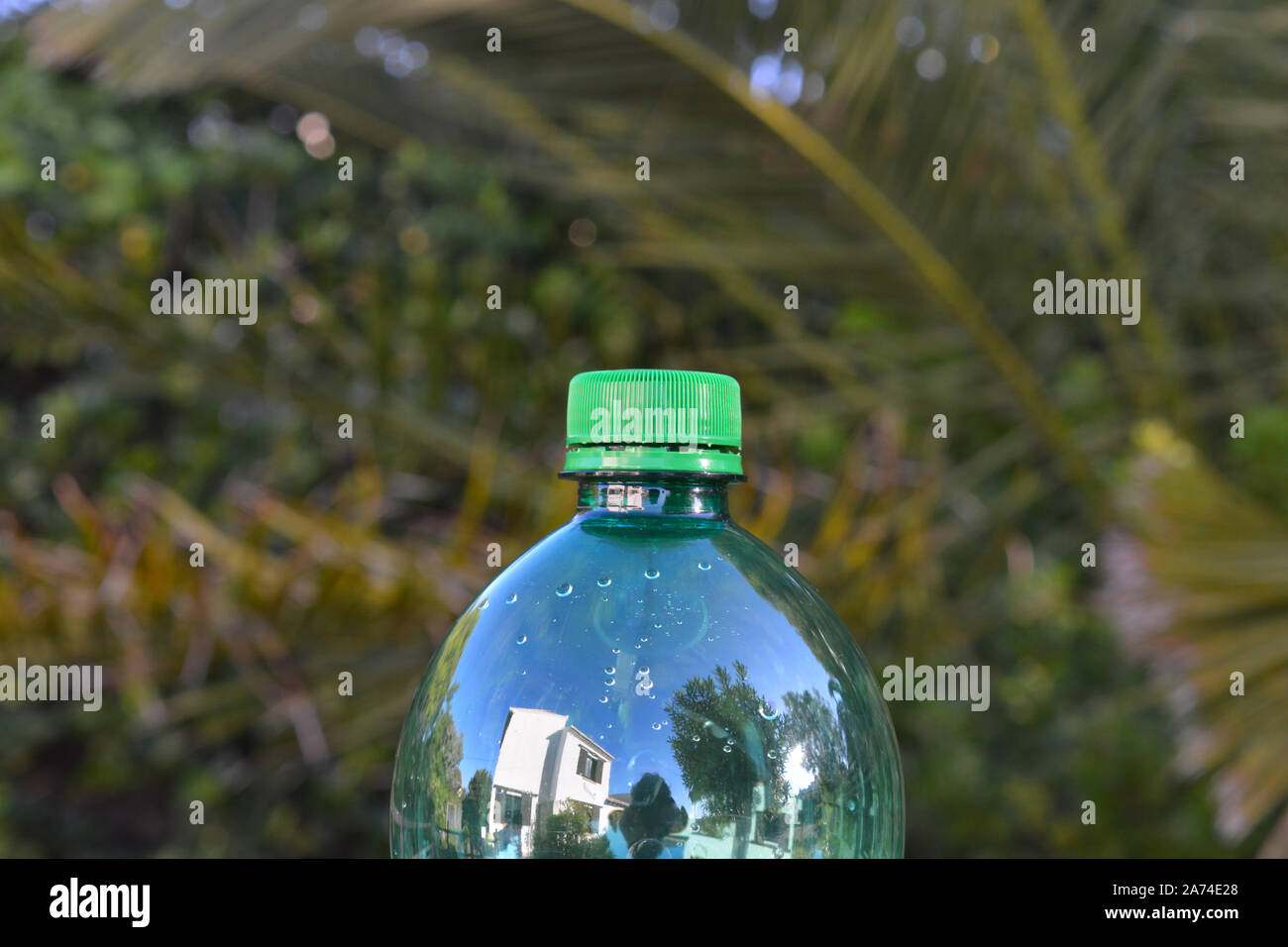 Generische Kunststoff Trinkflasche mit einem Schraubverschluß Stockfoto