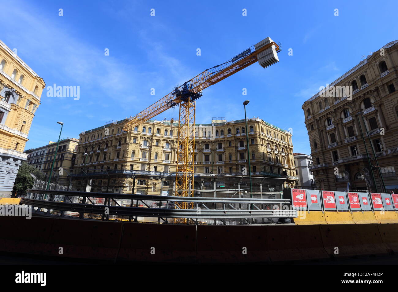 Neapel, Italien - Oktober 13, 2019: die Baustelle für den neuen Dom Metro Linie Stockfoto