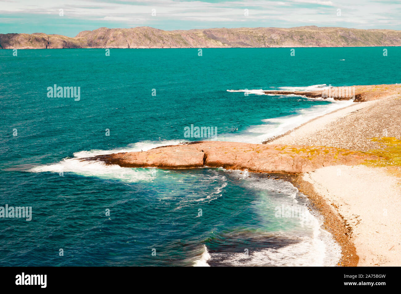 TERIBERKA, Russland 07 AUGUST 2018: schöner Sommertag Landschaft aufgegeben artnature Küstenschutz Norden der Halbinsel Kola natürliche backgrounf anzeigen. Stockfoto