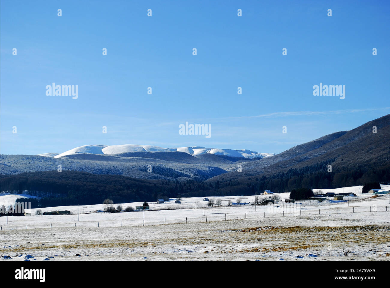 Das schöne Cansignio-Plateau zwischen den Provinzen Belluno und Treviso in Italien Stockfoto