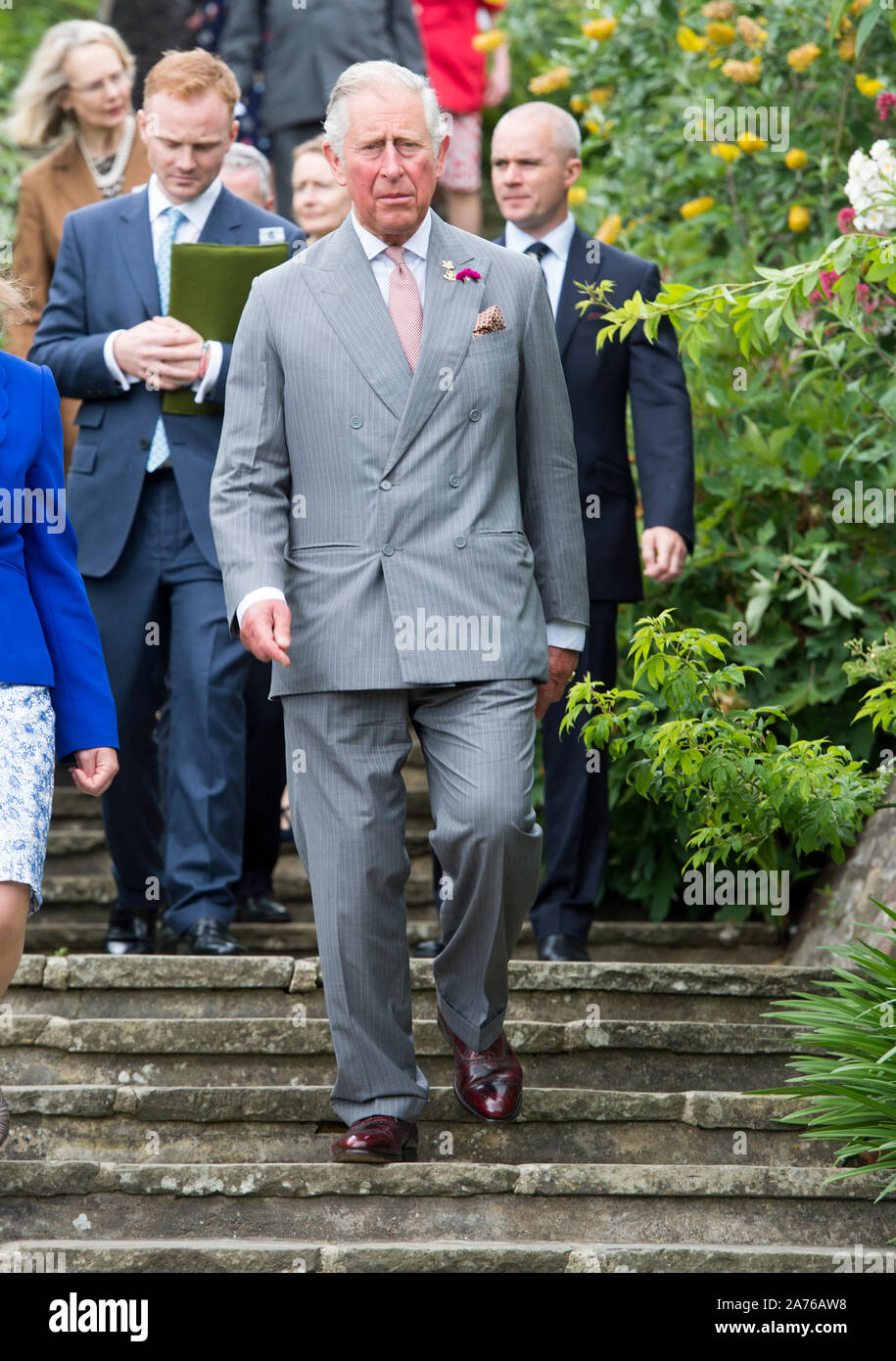 Der Prinz von Wales als Präsident des National Trust zu Besuch bei Chartwell House, der ehemalige Landsitz von Sir Winston Churchill, der Restaurierung unterzogen hat. Stockfoto