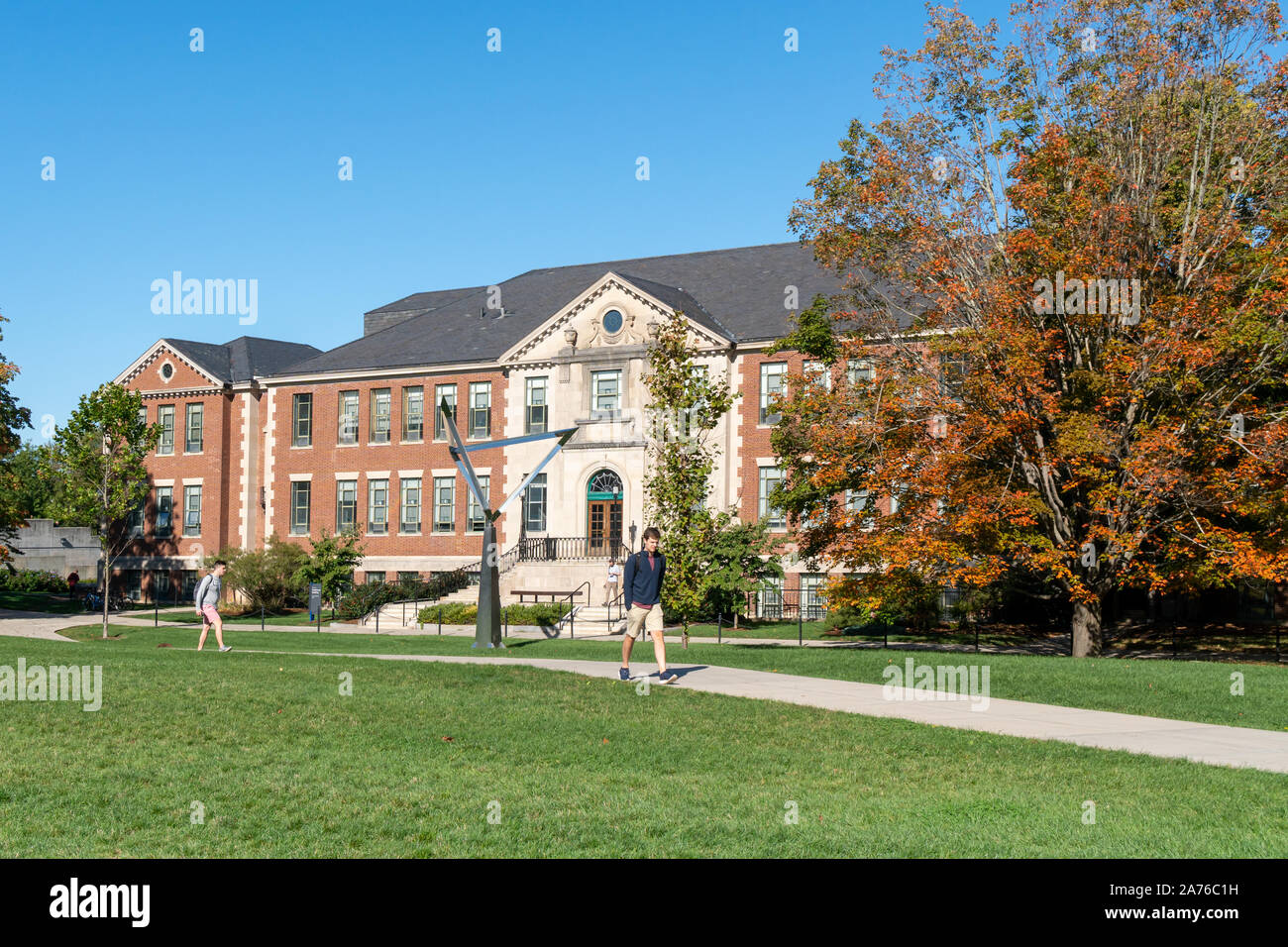 STORRS, CT/USA, 27. September 2019: castleman Gebäude auf dem Campus der Universität von Connecticut. Stockfoto