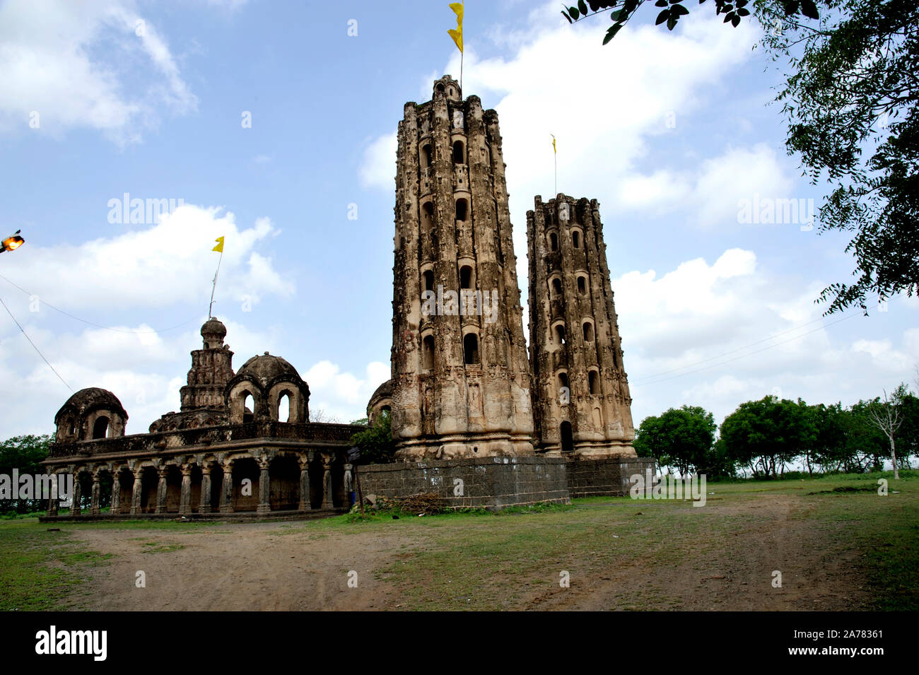 Beed, Maharashtra, Indien, Südostasien - Khandoba Tempel und Dipmala oder Lampe Türme an Beed - Stadt Stockfoto