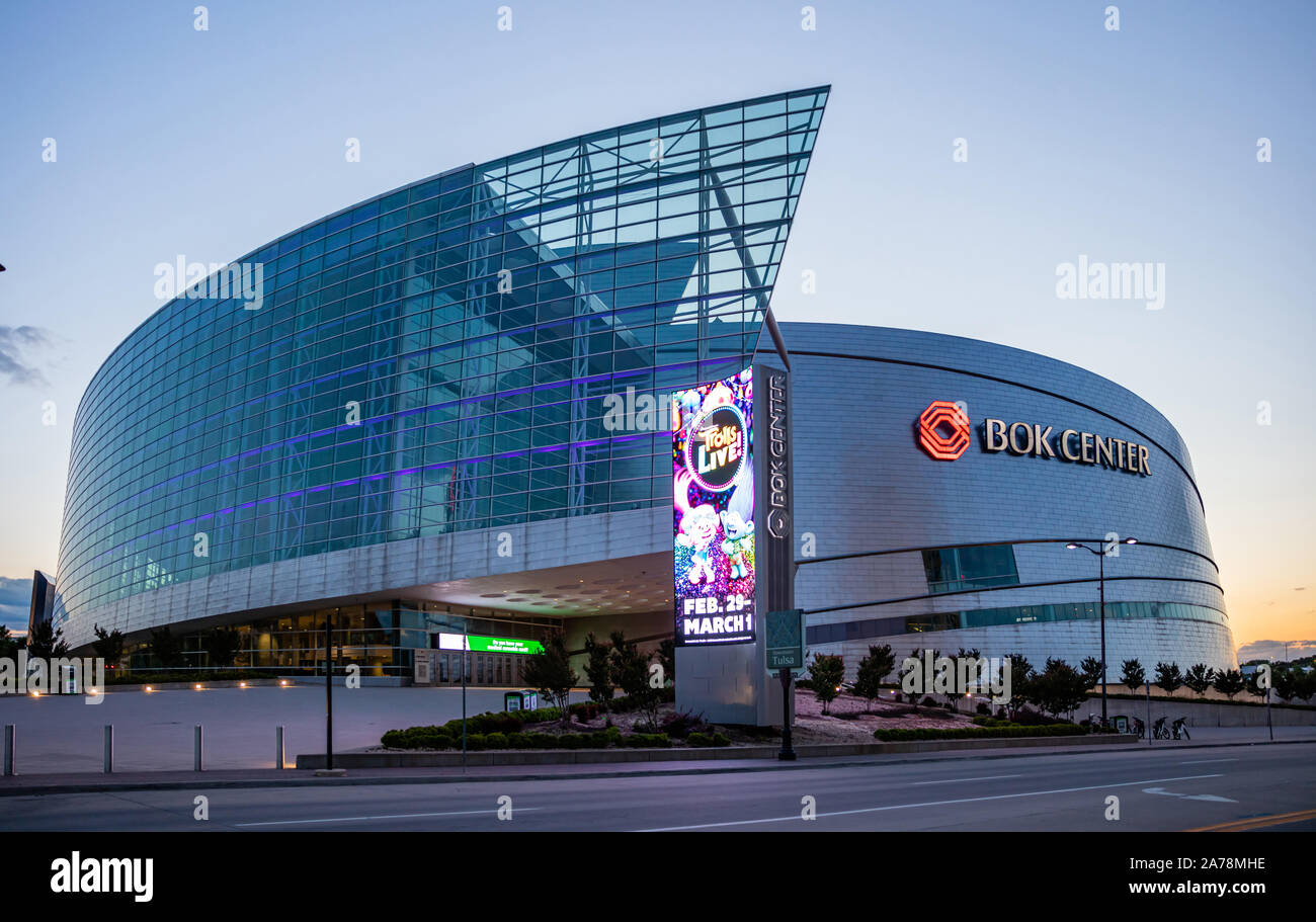 Tulsa, Oklahoma, USA. 13. Mai 2019. Bank von Oklahoma (Bok) Zentrum. Ein modernes Gebäude aus Edelstahl und Glas. Stockfoto