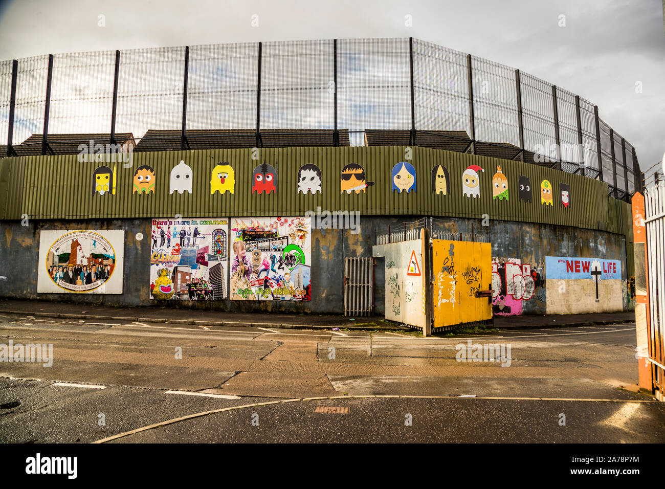 Politische Wandmalereien in Belfast, Nordirland, Vereinigtes Königreich Stockfoto