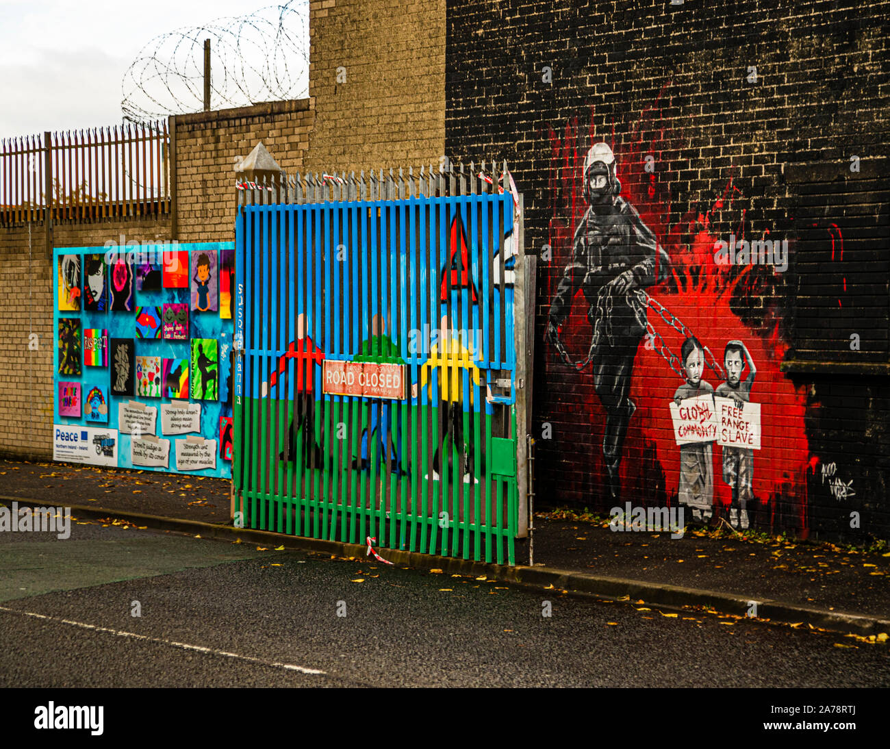 Politische Wandmalereien in Belfast, Nordirland, Vereinigtes Königreich Stockfoto