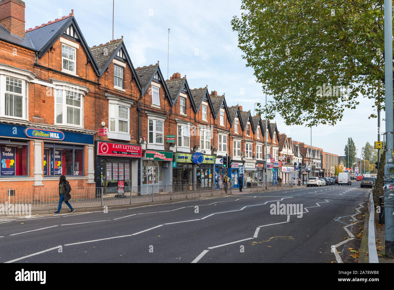Reihe von Geschäften im Bereich der Bristol Road, Selly Oak, Birmingham, Großbritannien Stockfoto