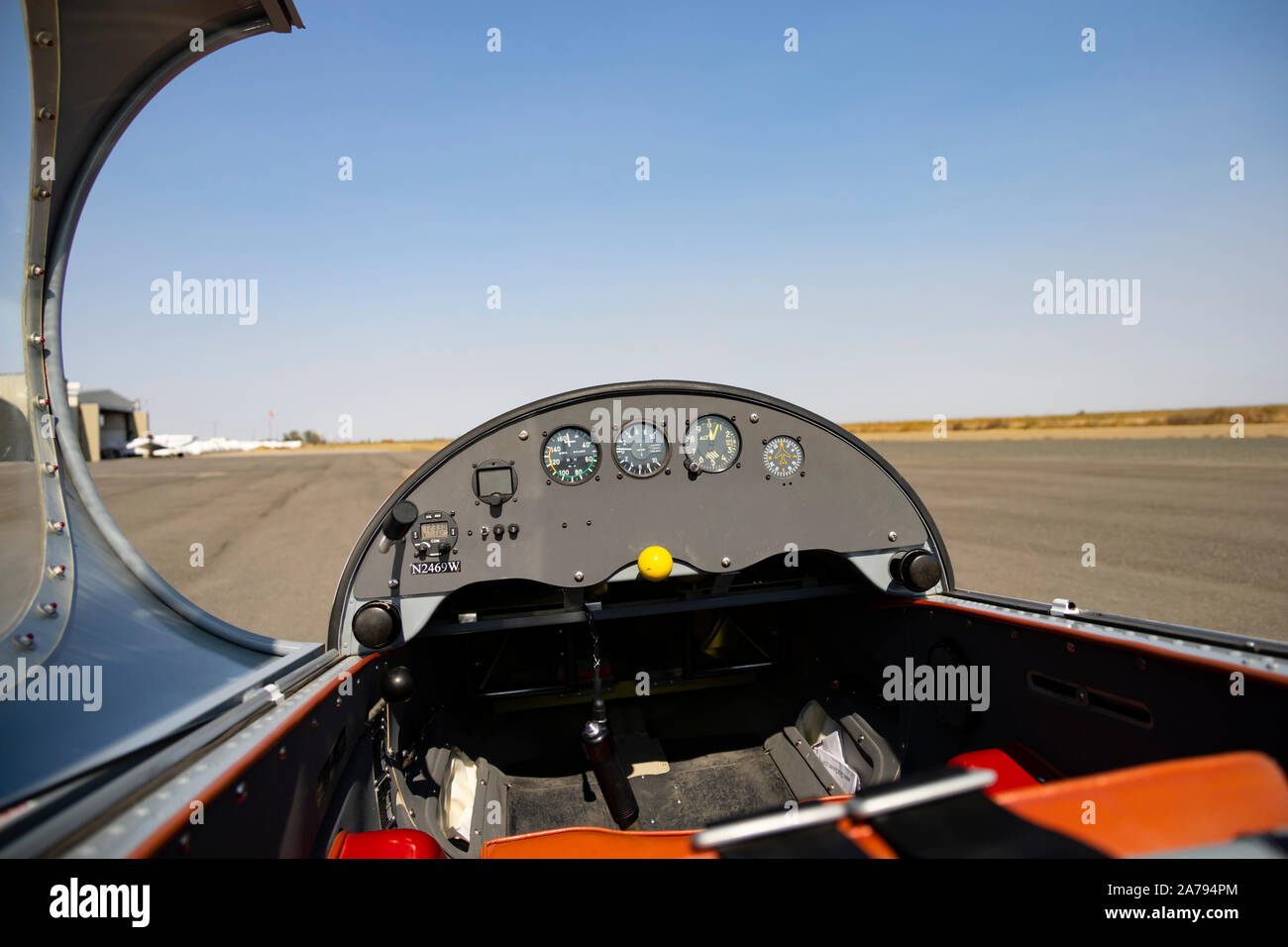 Instrumententafel Innenraum der Schweizer SGS 2-32 Segelflugzeug segelflugzeug von Wiliams soaring Center, Kalifornien, Vereinigte Staaten von Amerika Stockfoto